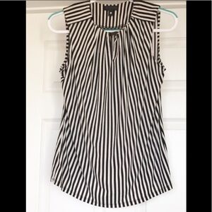 Used Size M Worthington Black&White Striped Top